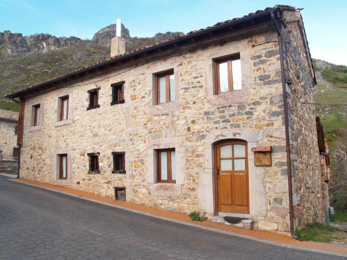 Casa Rural La Catedral De La Montana Guest House Lois Bagian luar foto